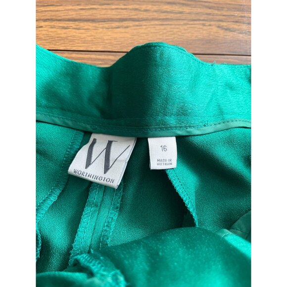 Worthington emerald green zip front shorts with belt size 16 NWOT - Picture 4 of 8